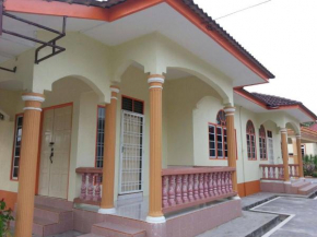 Homestay Keluarga 4411